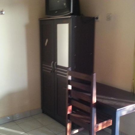 Dstay Kost Bali Jimbaran Oda fotoğraf